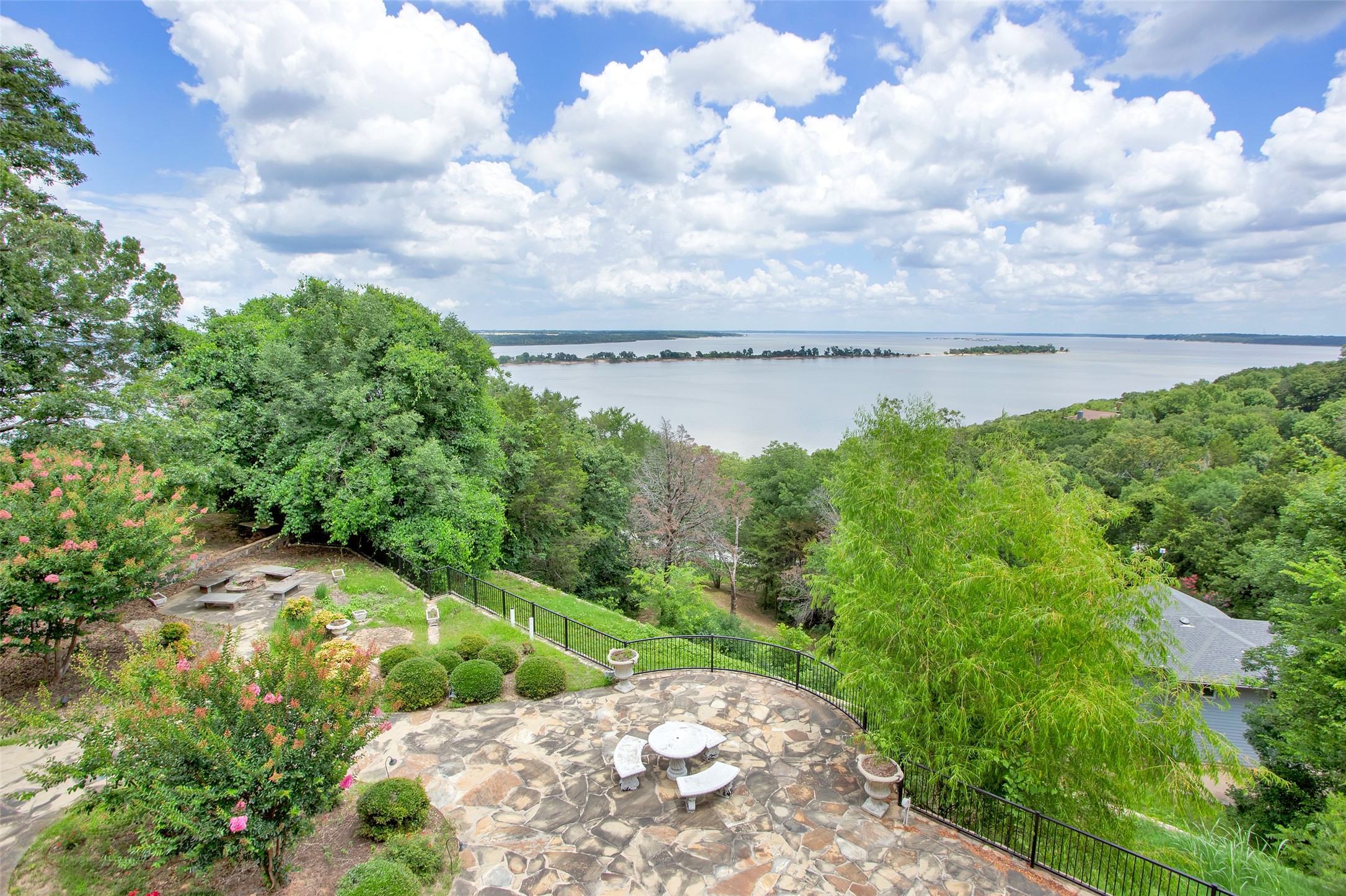 214 Island View Drive, Pottsboro, TX, 75076 | 20980209 | Realty Texas LLC