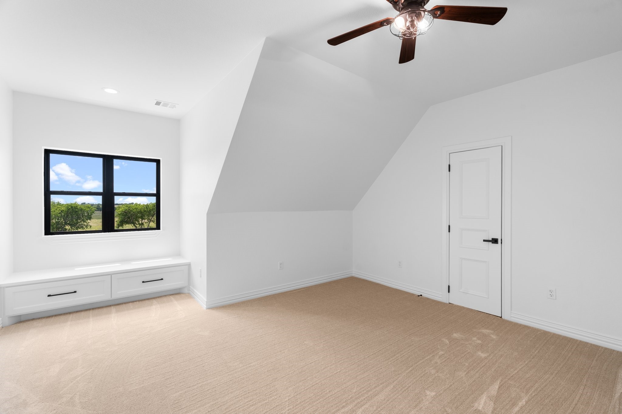 1321 Greycrest Terrace, Midlothian, TX, 76065 | 20971768 | Realty Texas LLC