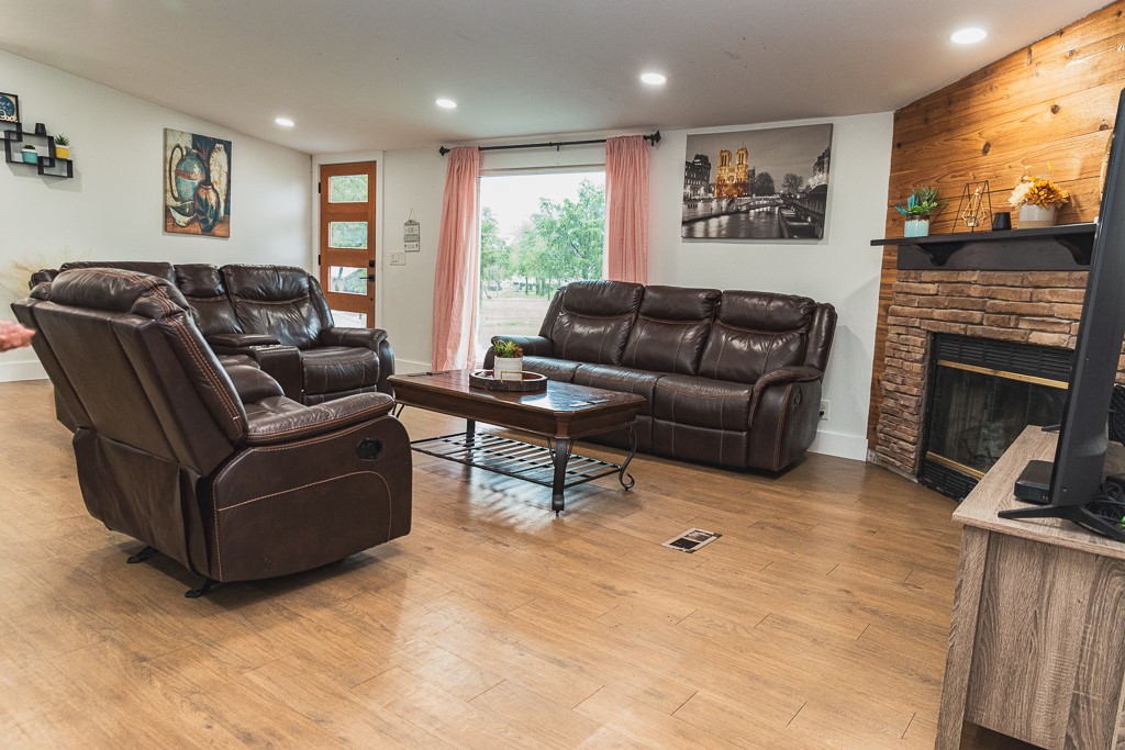 1185 Fm 812 B, Cedar Creek, TX, 78612 | 6438156 | Realty Texas LLC