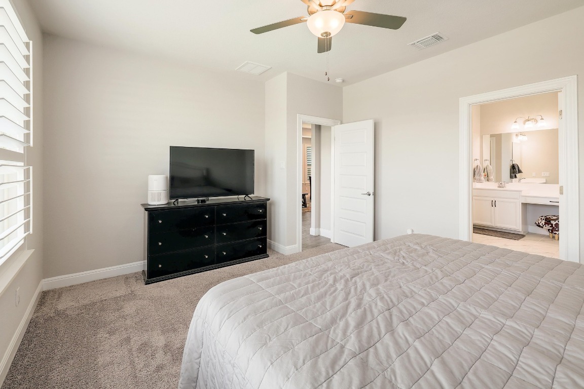 529 Compania Cove, Liberty Hill, TX, 78642 | 7776252 | Realty Texas LLC
