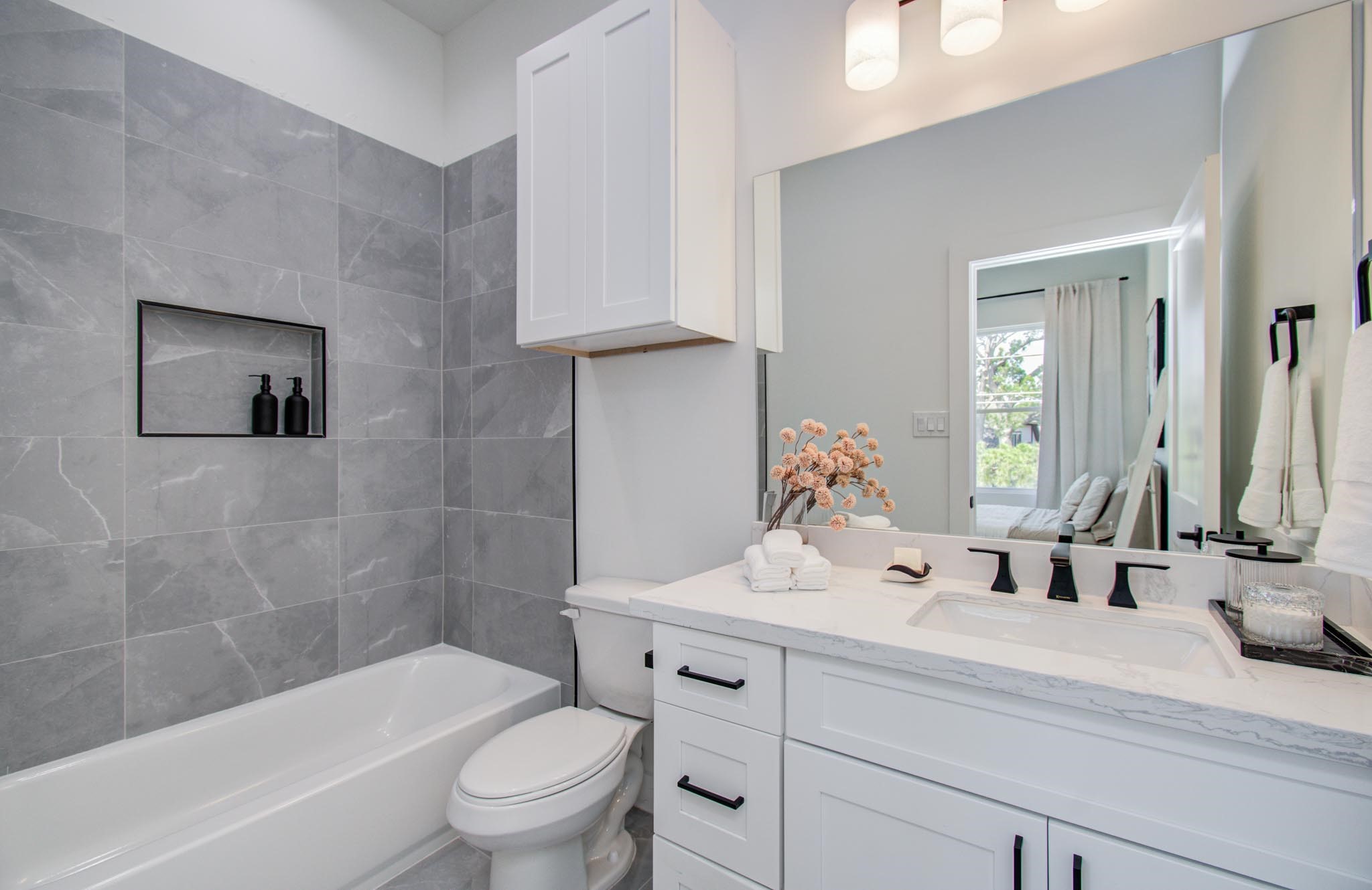 8703 Ojeman Villas Drive, Houston, TX, 77055 | 13843969 | Realty Texas LLC
