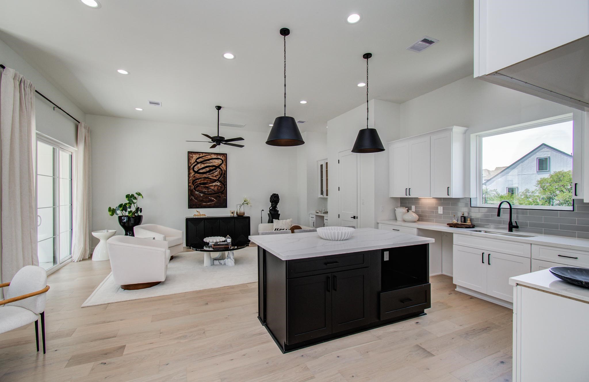 8703 Ojeman Villas Drive, Houston, TX, 77055 | 13843969 | Realty Texas LLC