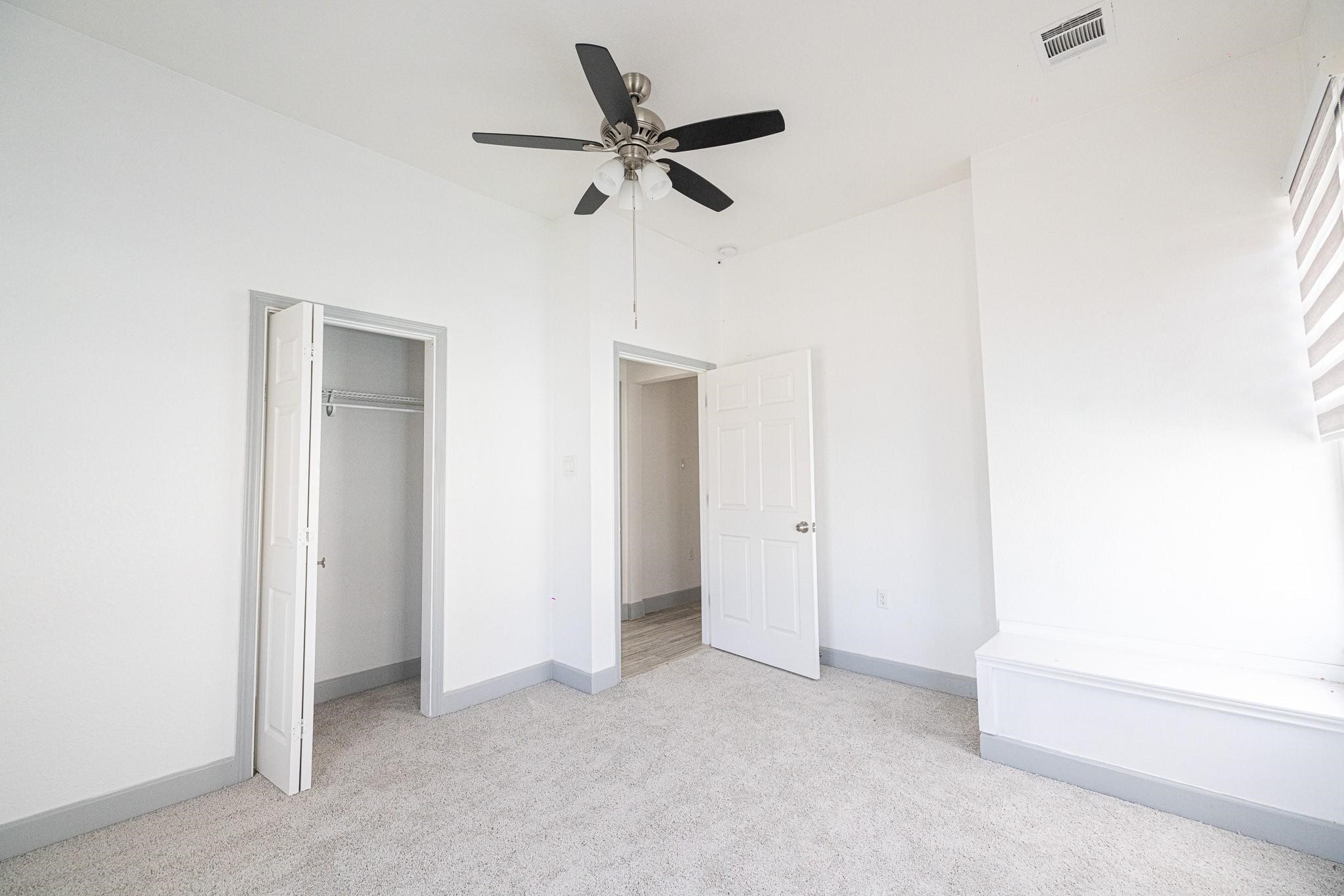 1625 39th Street, Galveston, TX, 77550 | 80833698 | Realty Texas LLC
