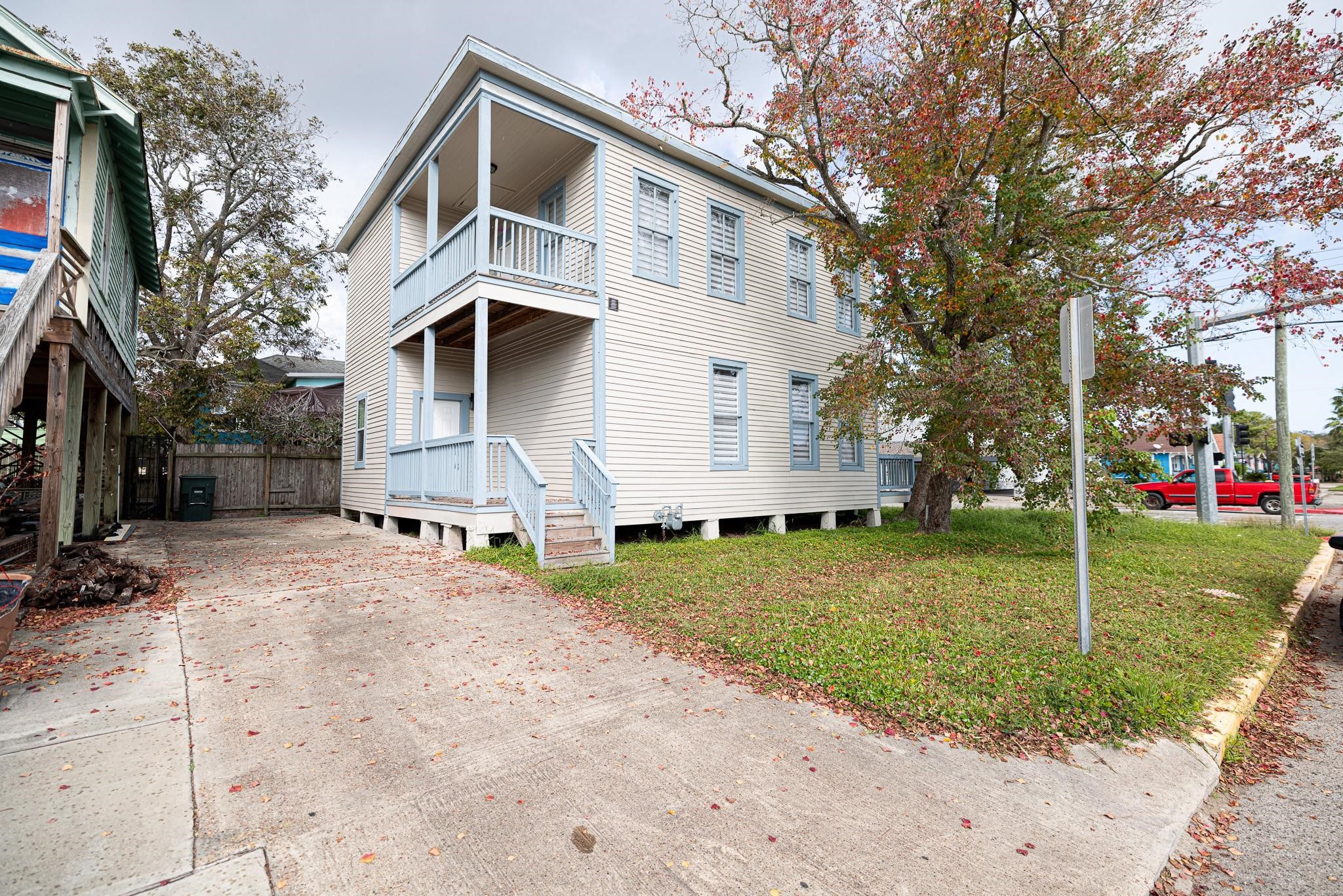 1625 39th Street, Galveston, TX, 77550 | 80833698 | Realty Texas LLC