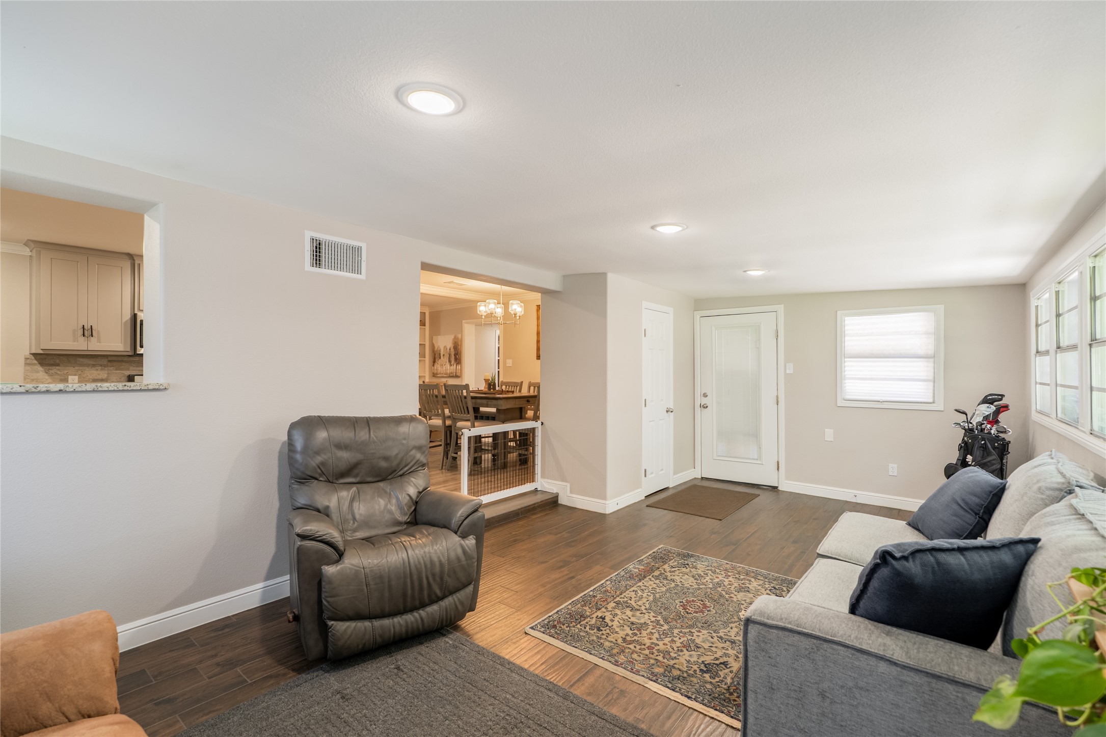 5509 Gilbow Avenue, River Oaks, TX, 76114 | 20972804 | Realty Texas LLC