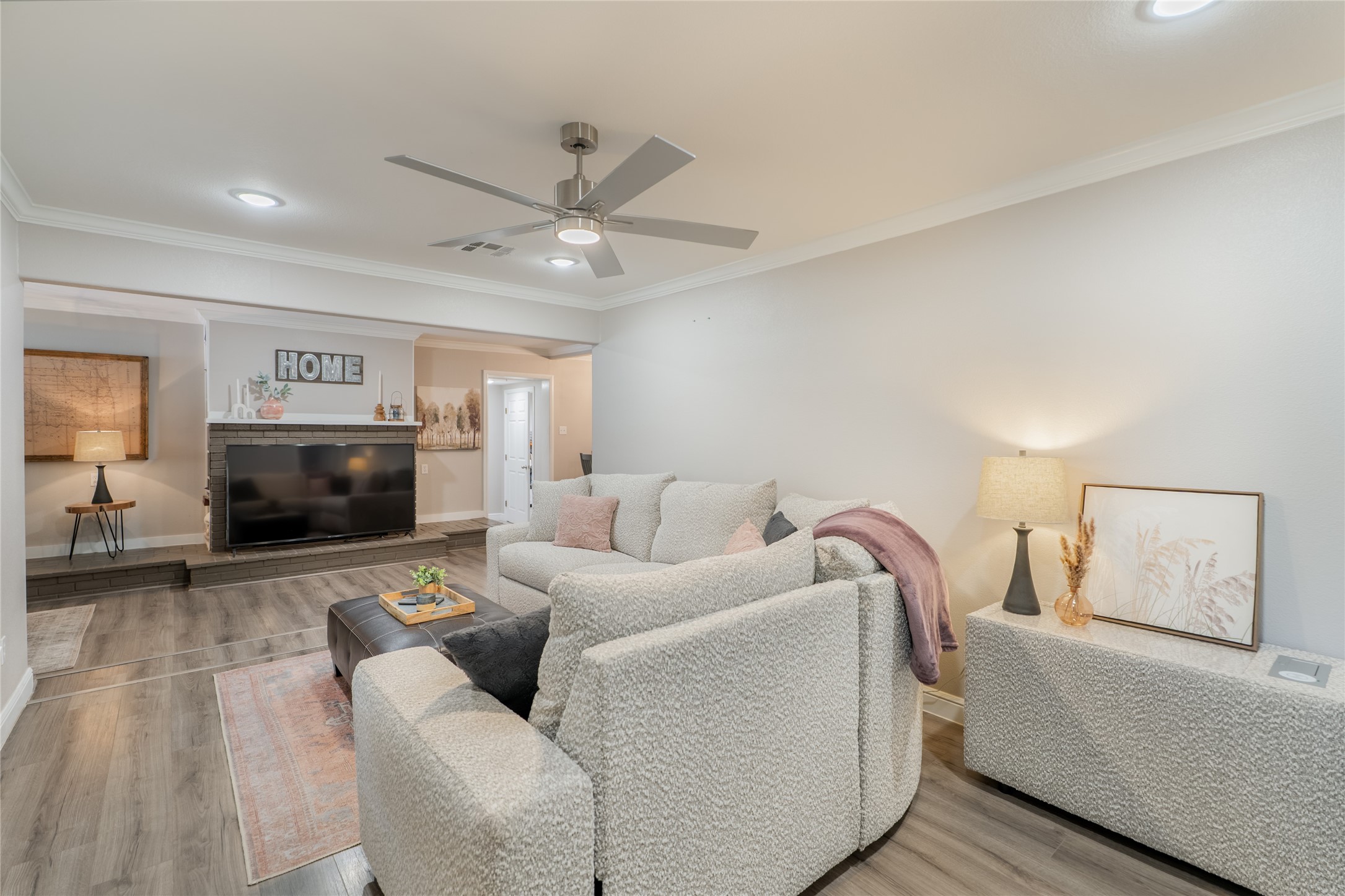 5509 Gilbow Avenue, River Oaks, TX, 76114 | 20972804 | Realty Texas LLC