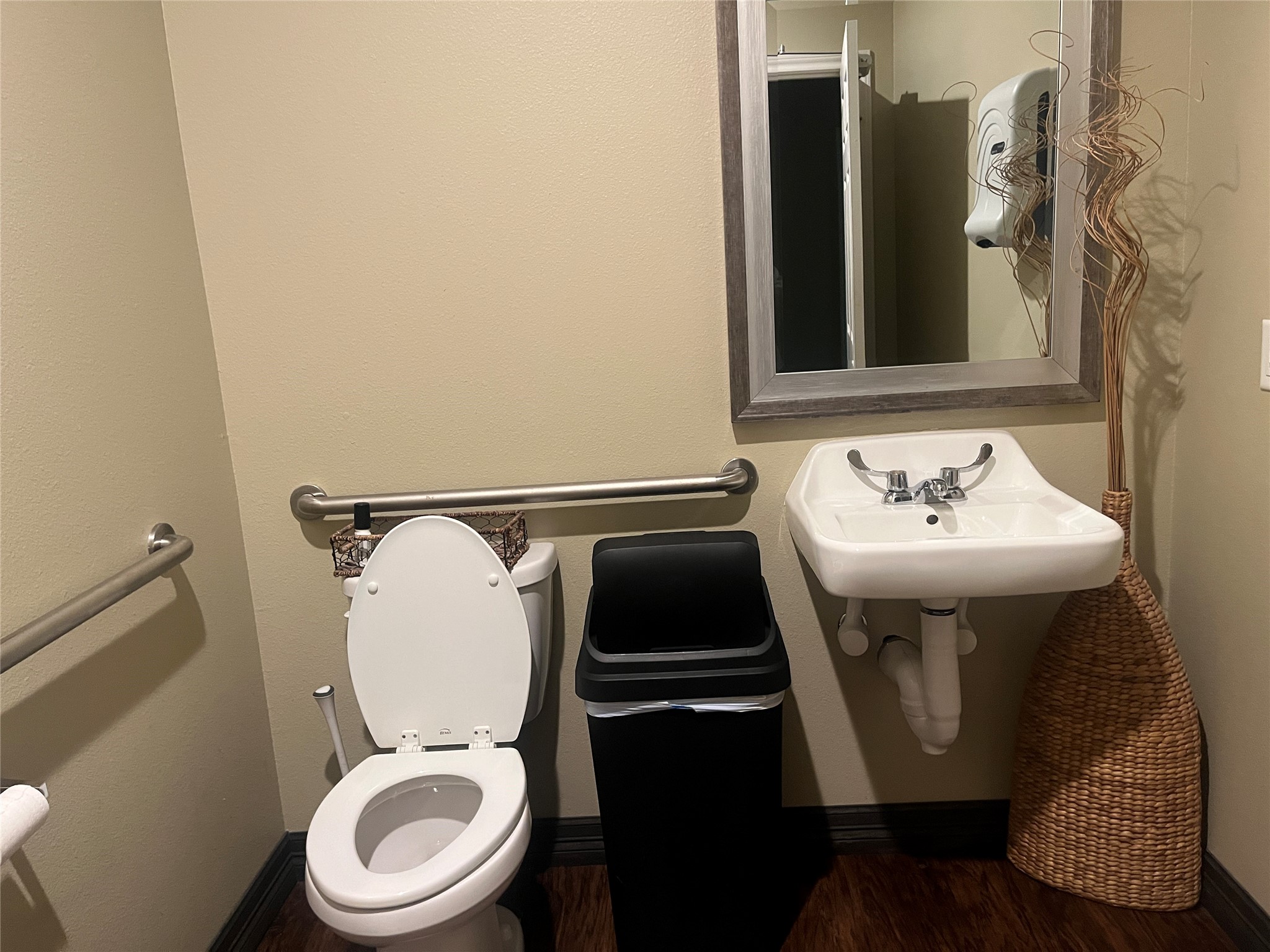 1404 Rice Road 200, 300, Tyler, TX, 75703 | 20981017 | Realty Texas LLC