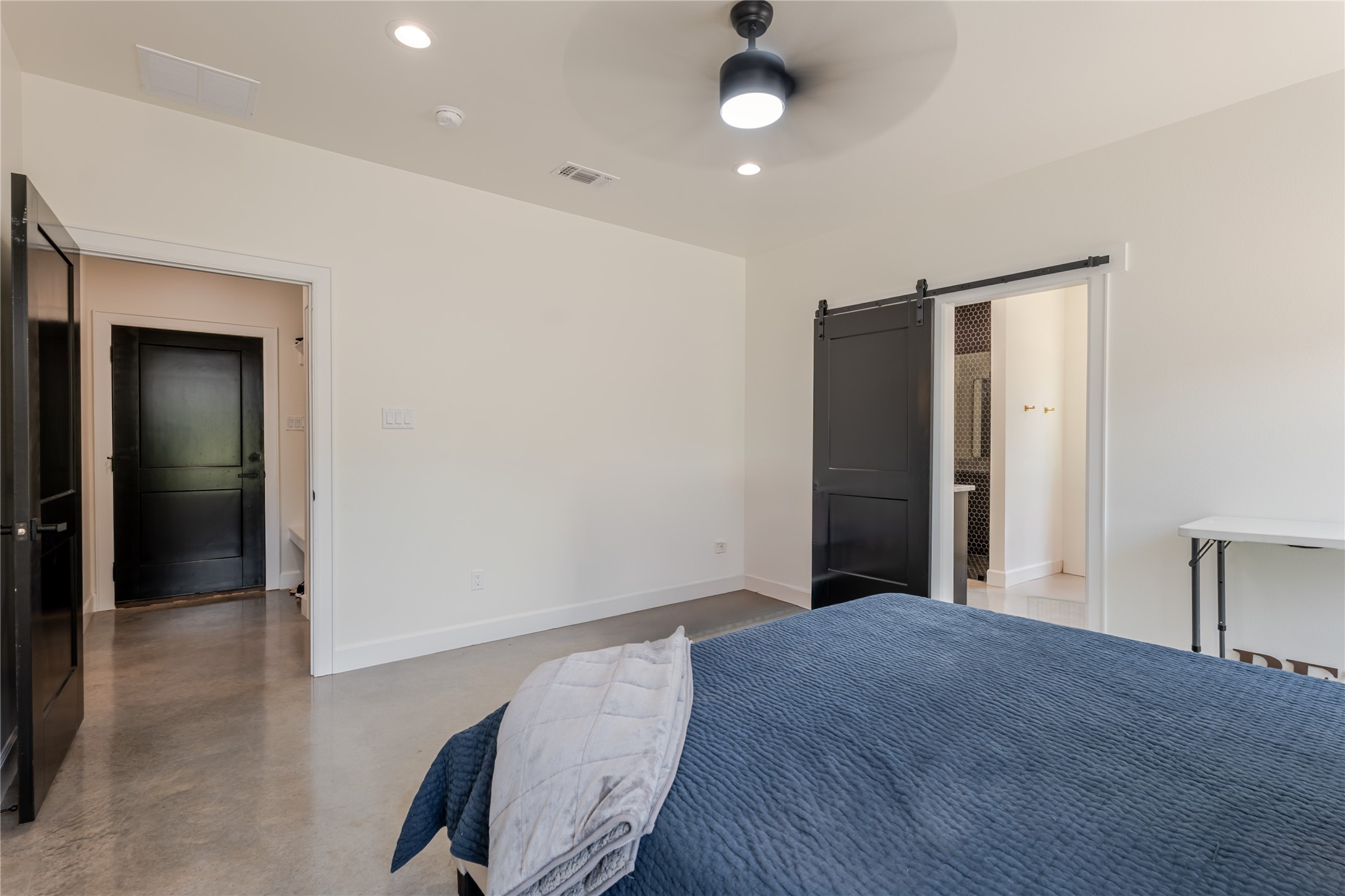 405 Oak Tree Drive, Possum Kingdom Lake, TX, 76449 | 20975838 | Realty Texas LLC