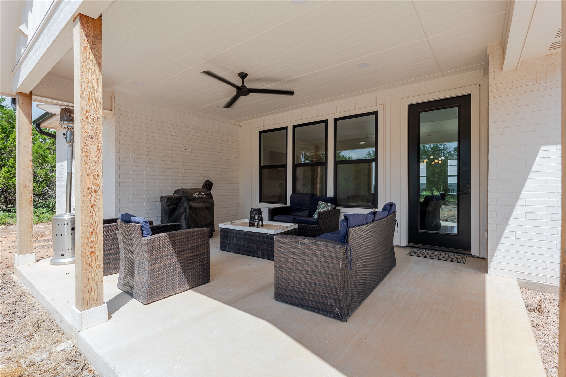 405 Oak Tree Drive, Possum Kingdom Lake, TX, 76449 | 20975838 | Realty Texas LLC