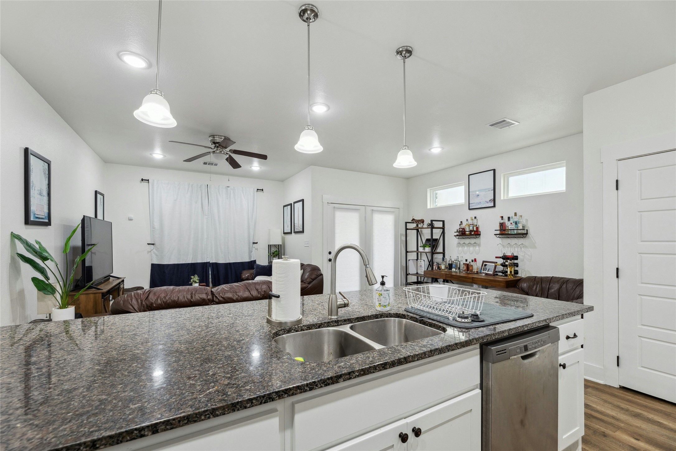 1952 Royal Loop, Belton, TX, 76513 | 20985694 | Realty Texas LLC