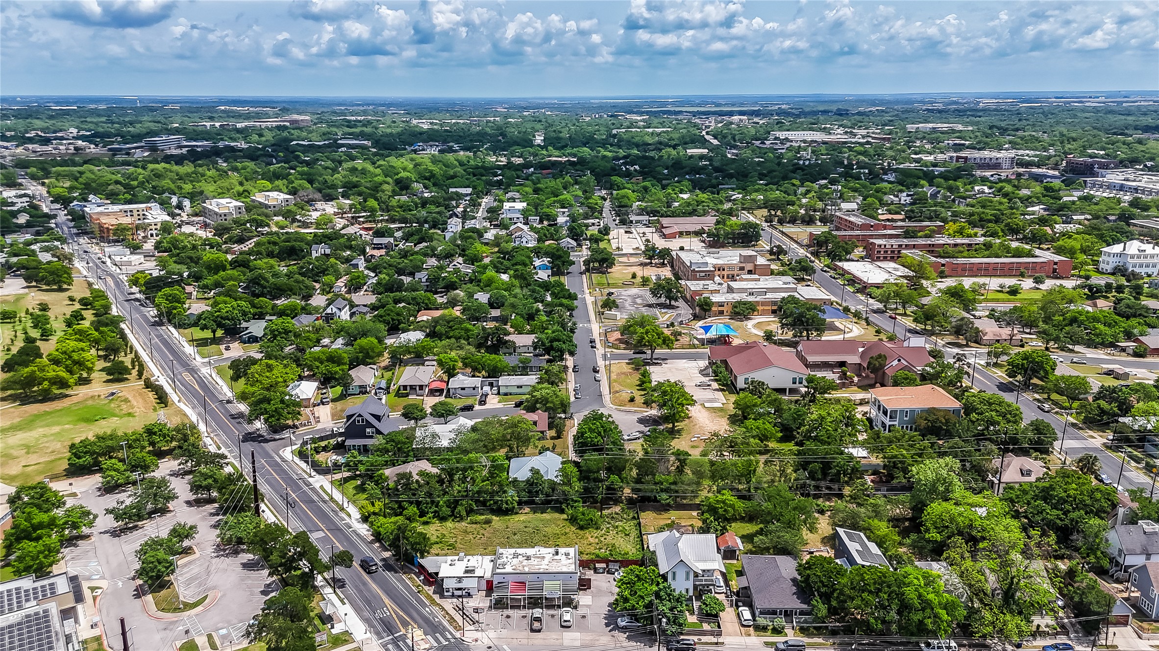 1405 Rosewood Ave, Austin, TX, 78702 | 6865774 | Realty Texas LLC