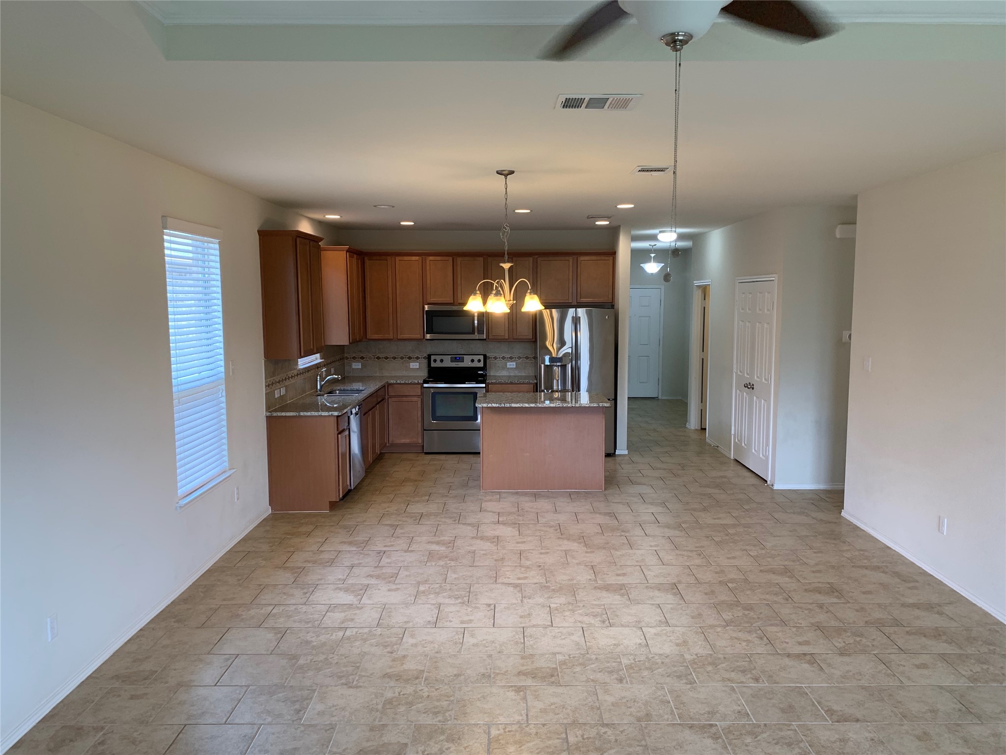 113 Sierra Mar LOOP, Leander, TX, 78641 | 8076281 | Realty Texas LLC