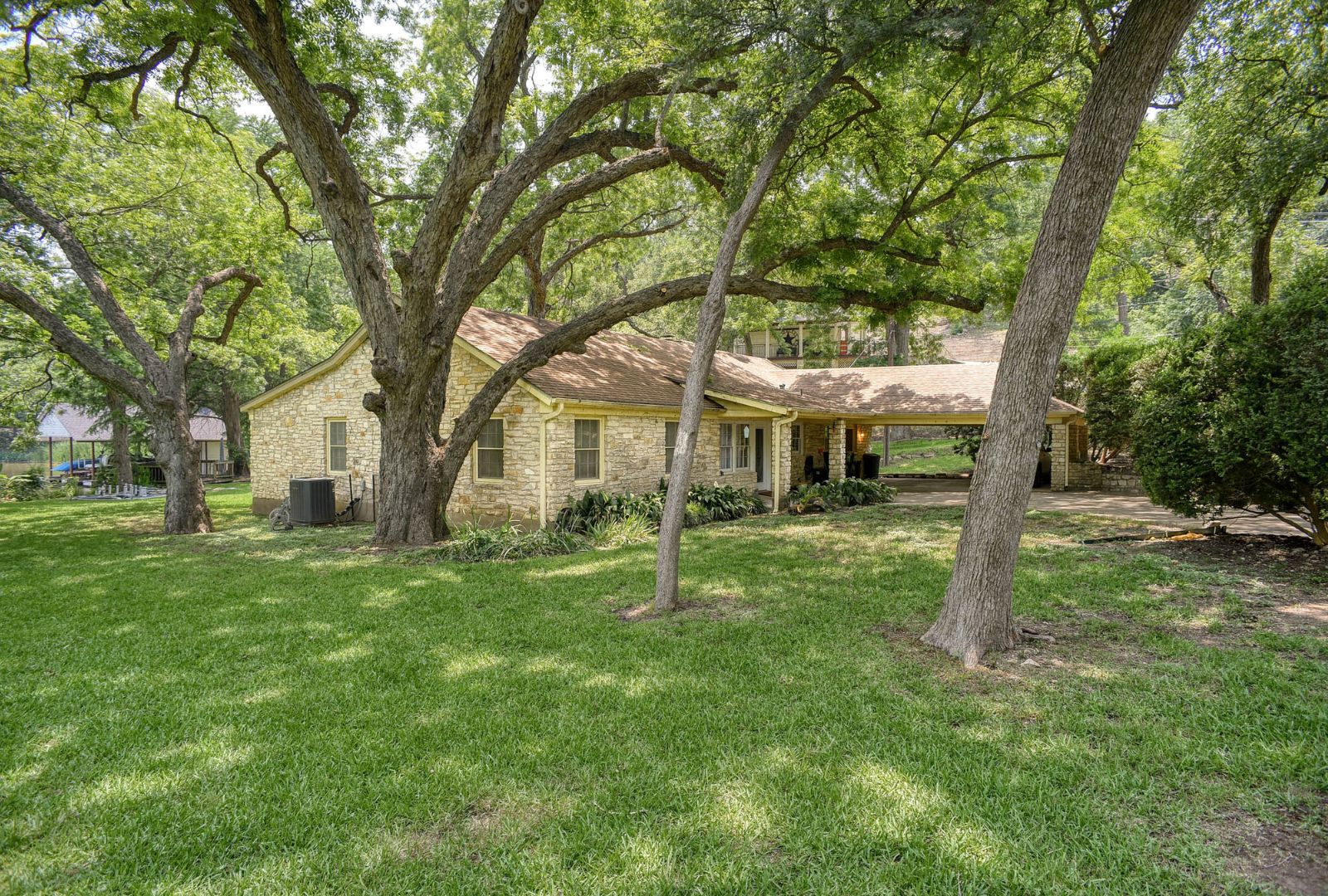 4703 Laguna Ln, Austin, TX, 78746 | 9424581 | Realty Texas LLC
