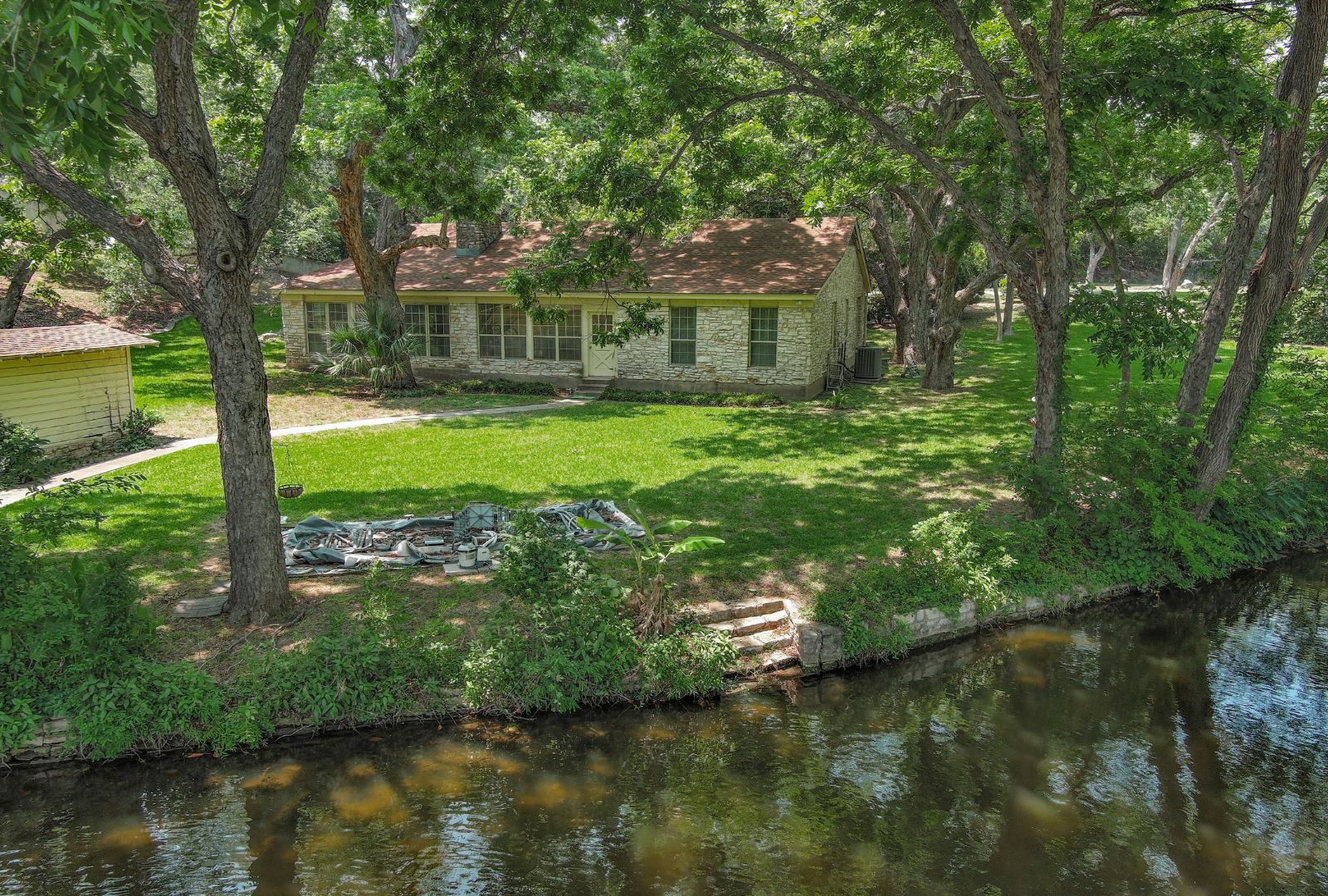 4703 Laguna Ln, Austin, TX, 78746 | 9424581 | Realty Texas LLC