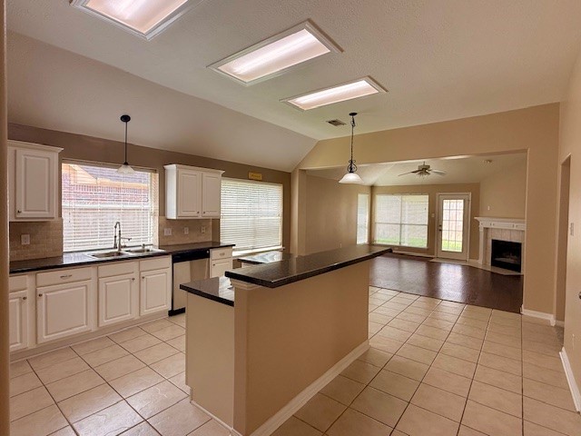1826 Oak Lodge Drive, Pearland, TX, 77581 | 34336230 | Realty Texas LLC