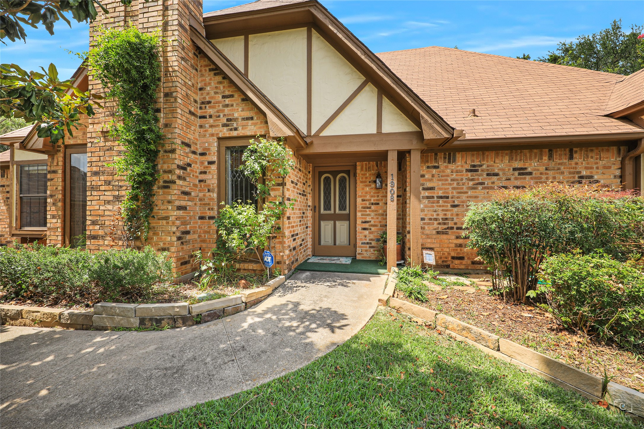 1908 Highland Park Circle, Denton, TX, 76205 | 20984941 | Realty Texas LLC