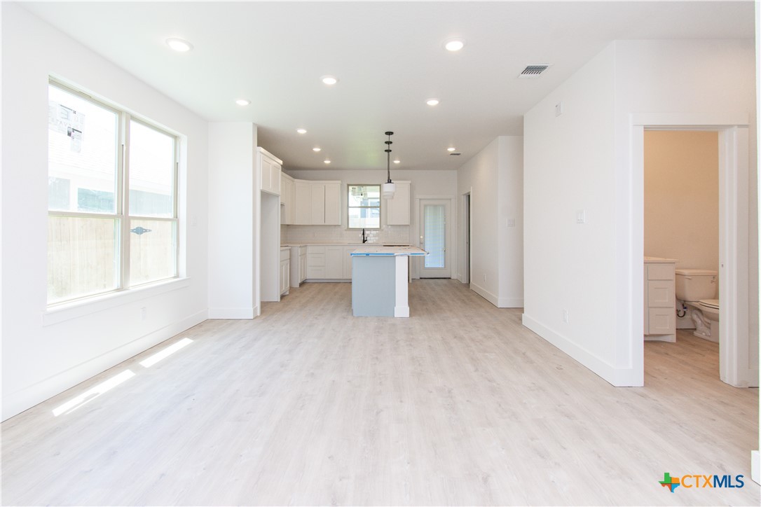 2013 Stillwell Street, Nolanville, TX, 76559 | 585268 | Realty Texas LLC