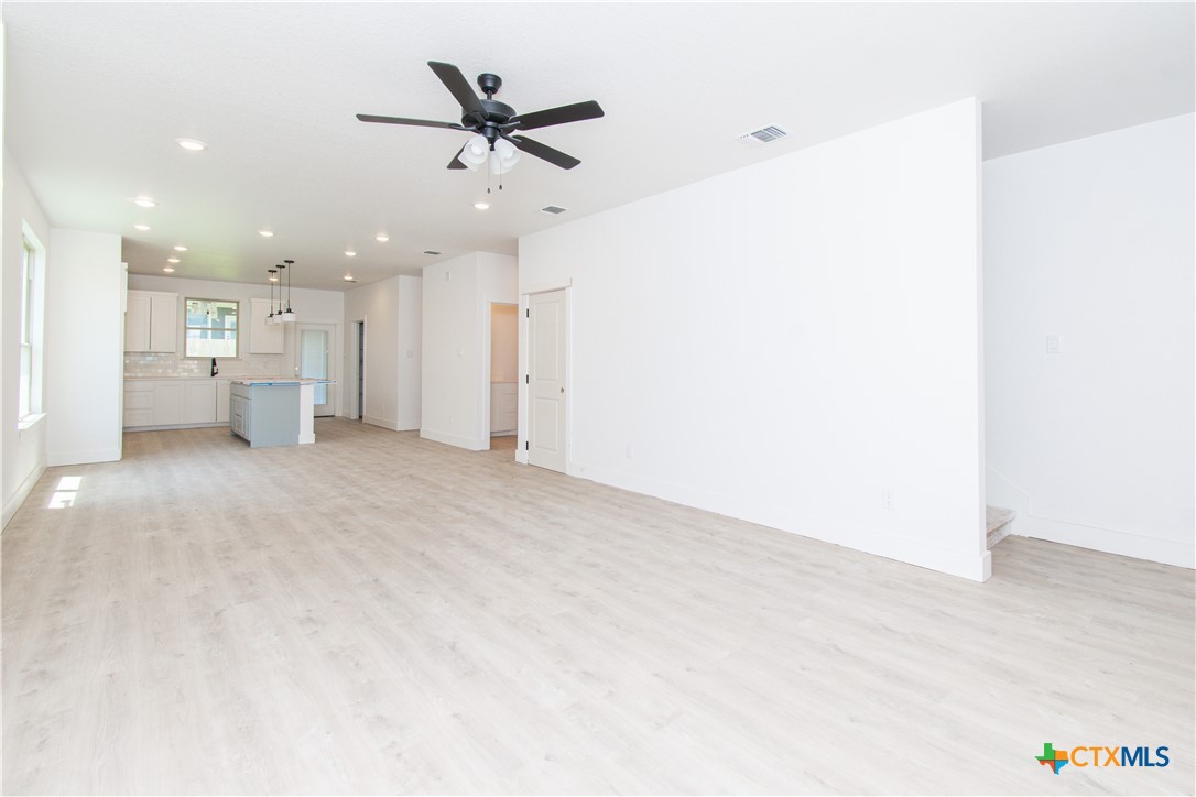 2013 Stillwell Street, Nolanville, TX, 76559 | 585268 | Realty Texas LLC