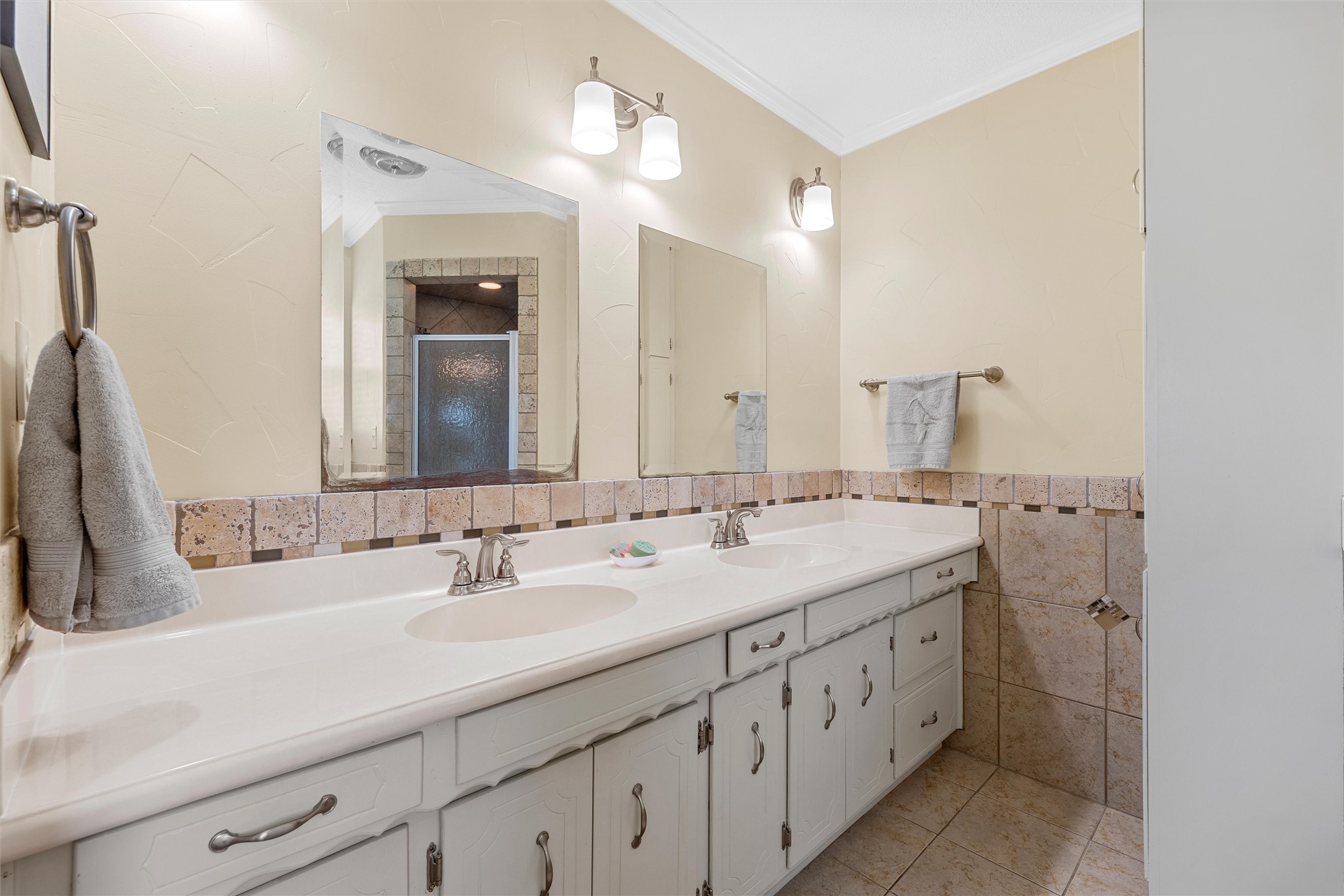 281 A J Muska Road, West, TX, 76691 | 20987827 | Realty Texas LLC