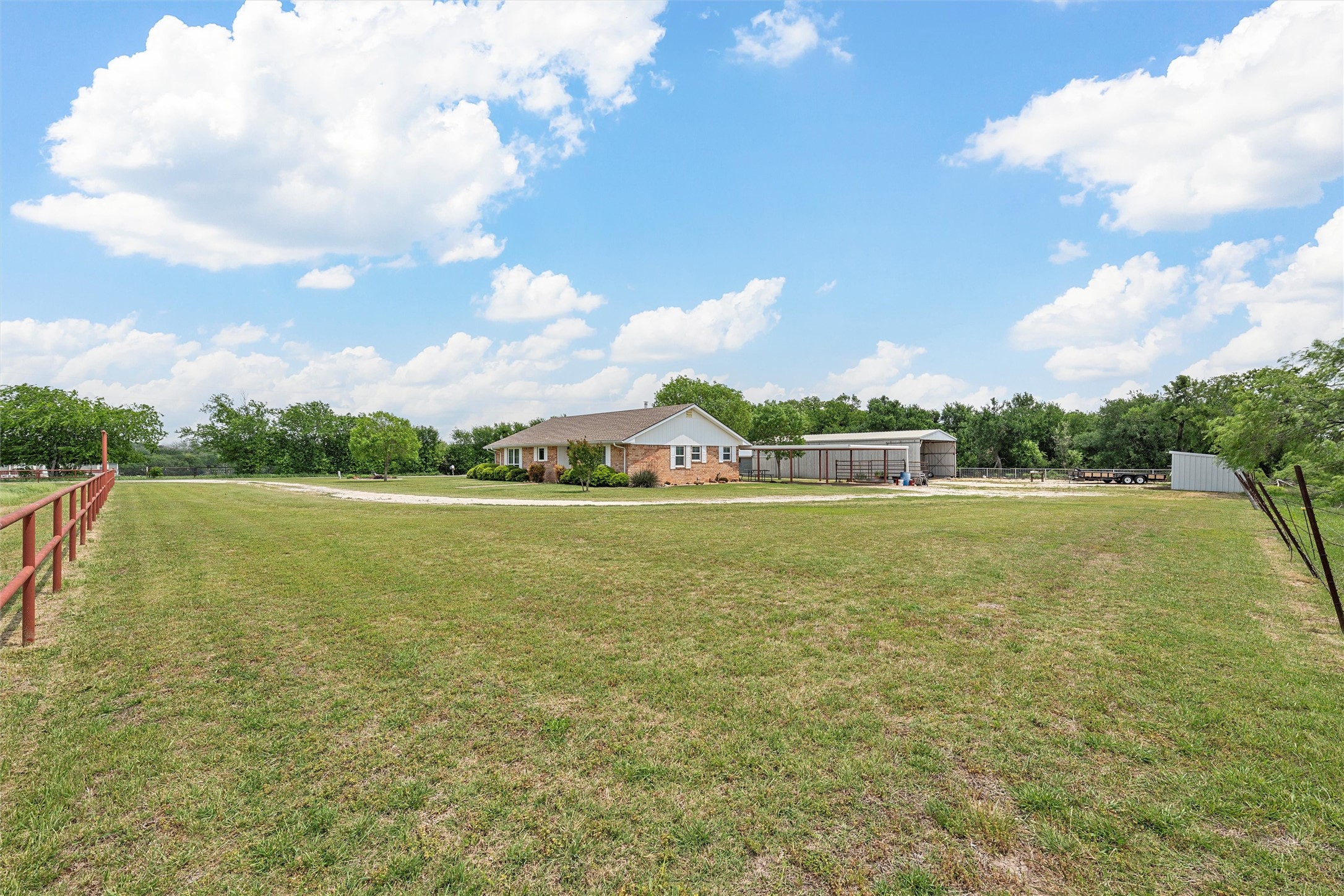 281 A J Muska Road, West, TX, 76691 | 20987827 | Realty Texas LLC