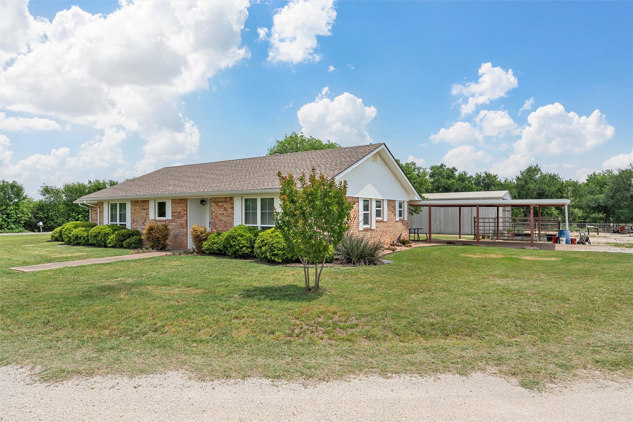 281 A J Muska Road, West, TX, 76691 | 20987827 | Realty Texas LLC