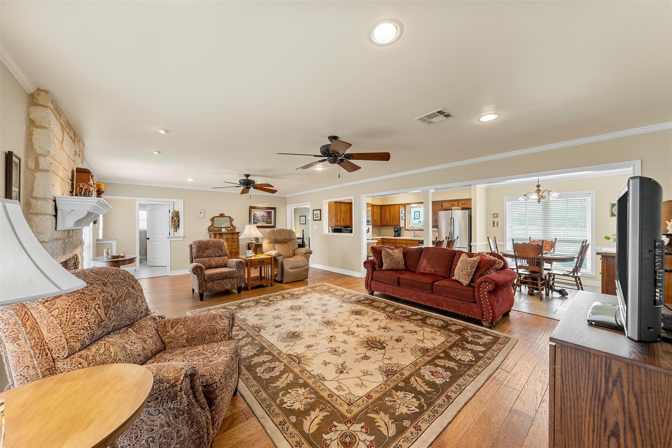 281 A J Muska Road, West, TX, 76691 | 20987827 | Realty Texas LLC