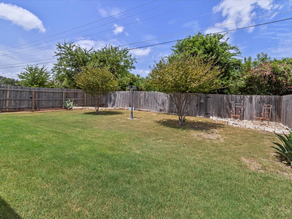 310 Comal Run , Hutto, TX, 78634 | 2011066 | Realty Texas LLC