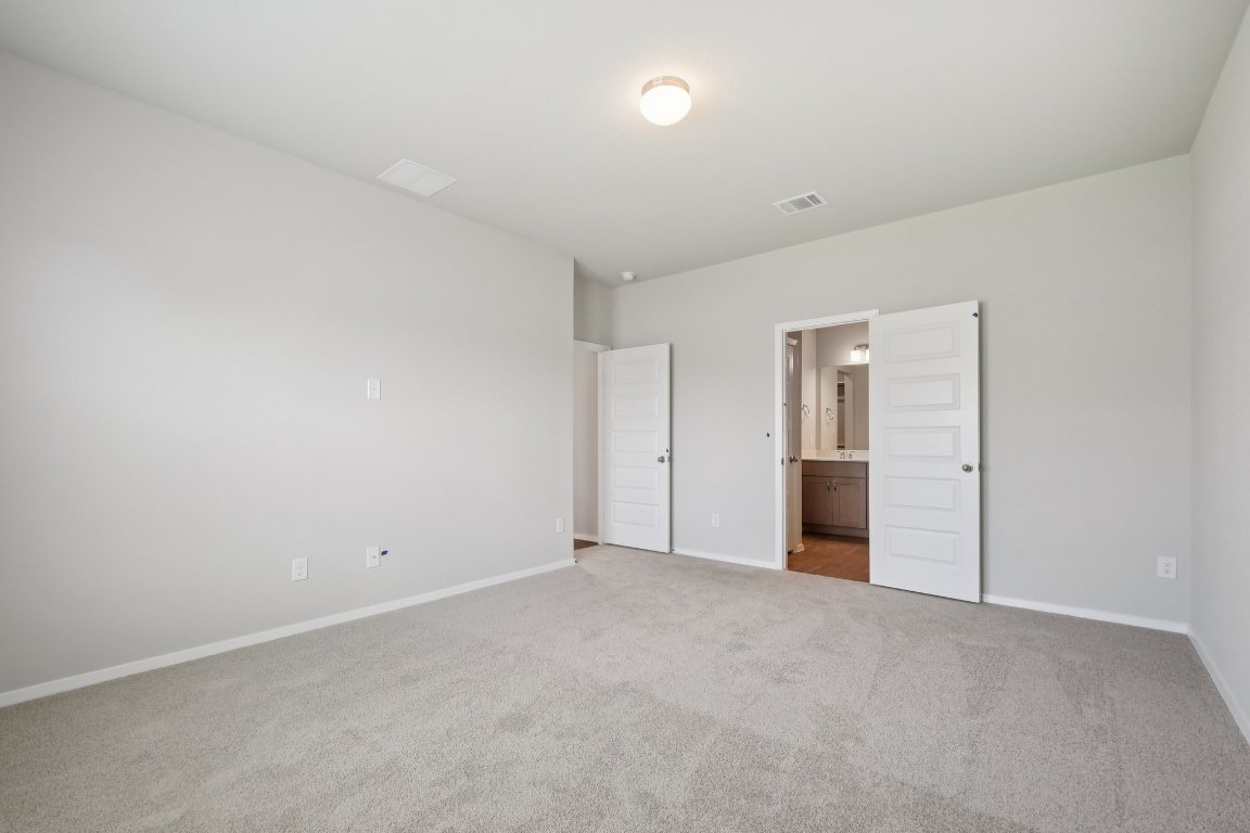 125 Honeybee Lane, Elgin, TX, 78621 | 3288851 | Realty Texas LLC