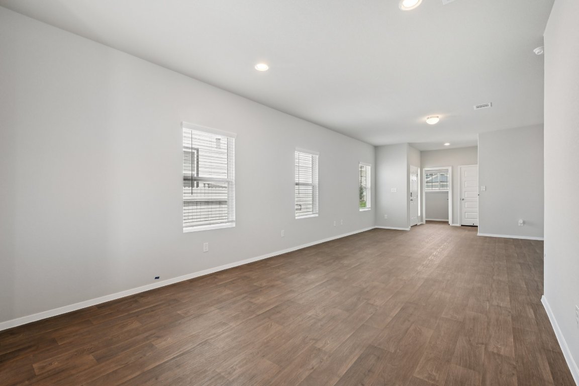 125 Honeybee Lane, Elgin, TX, 78621 | 3288851 | Realty Texas LLC