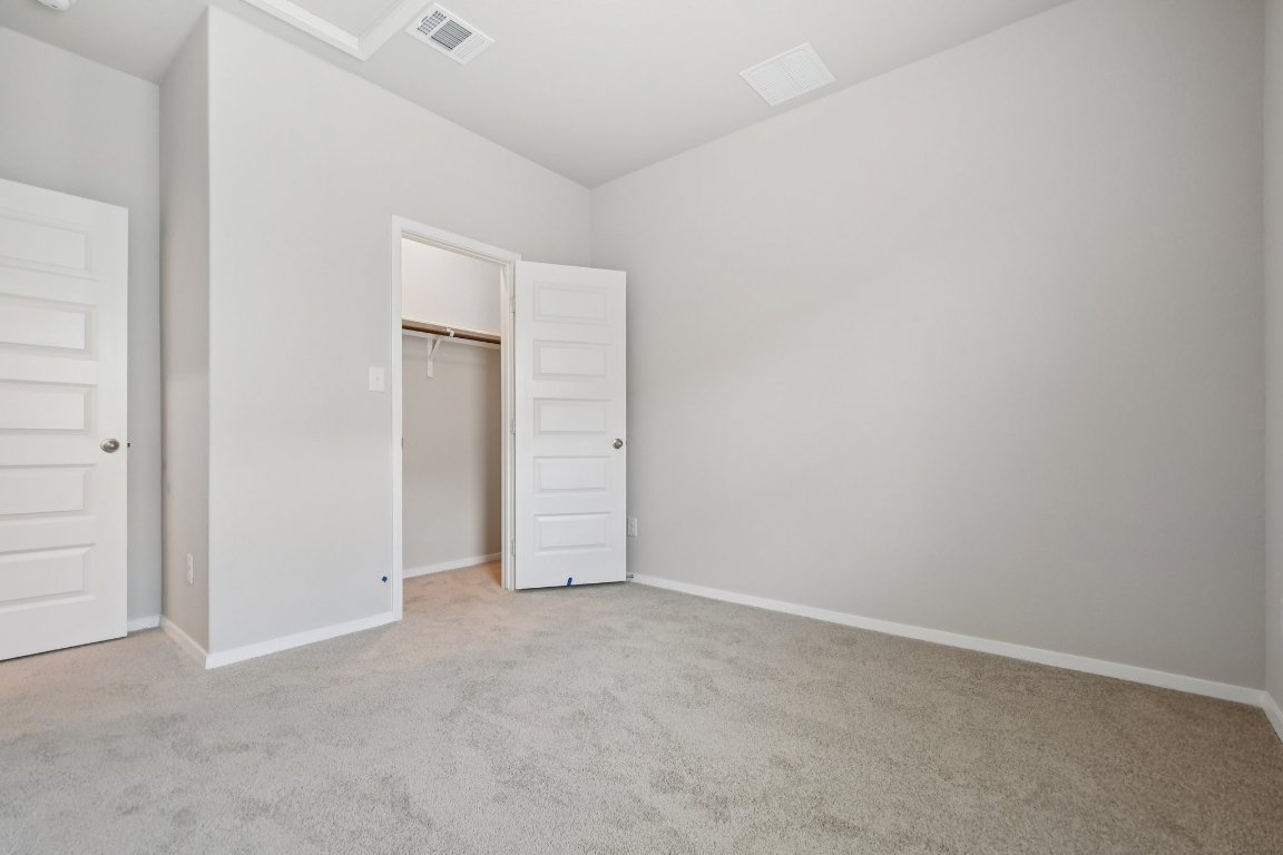 125 Honeybee Lane, Elgin, TX, 78621 | 3288851 | Realty Texas LLC
