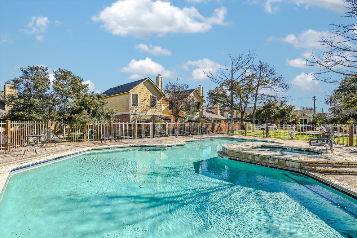 11901 Swearingen Drive 4, Austin, TX, 78758 | 4747876 | Realty Texas LLC