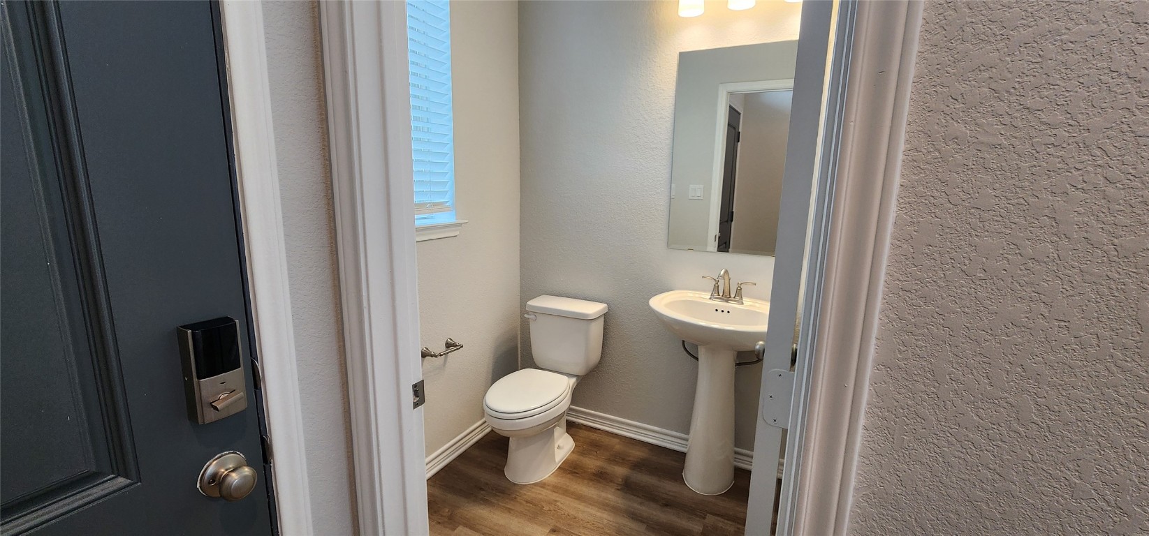 425 Mira Mesa Drive, Liberty Hill, TX, 78642 | 9175693 | Realty Texas LLC