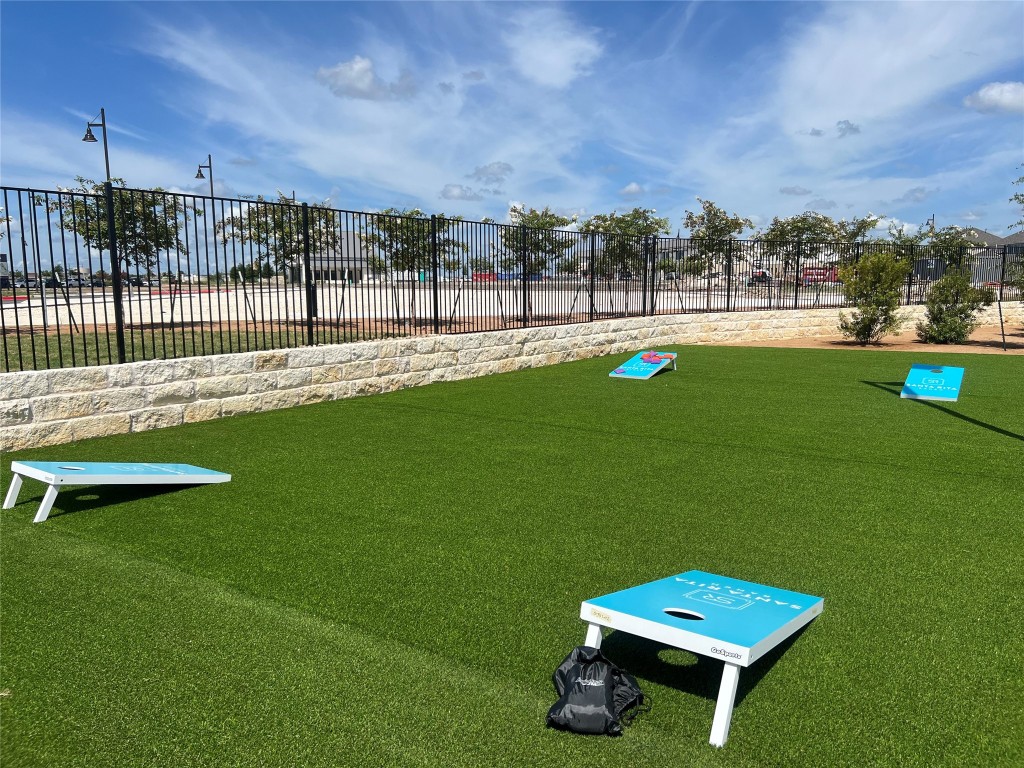 425 Mira Mesa Drive, Liberty Hill, TX, 78642 | 9175693 | Realty Texas LLC
