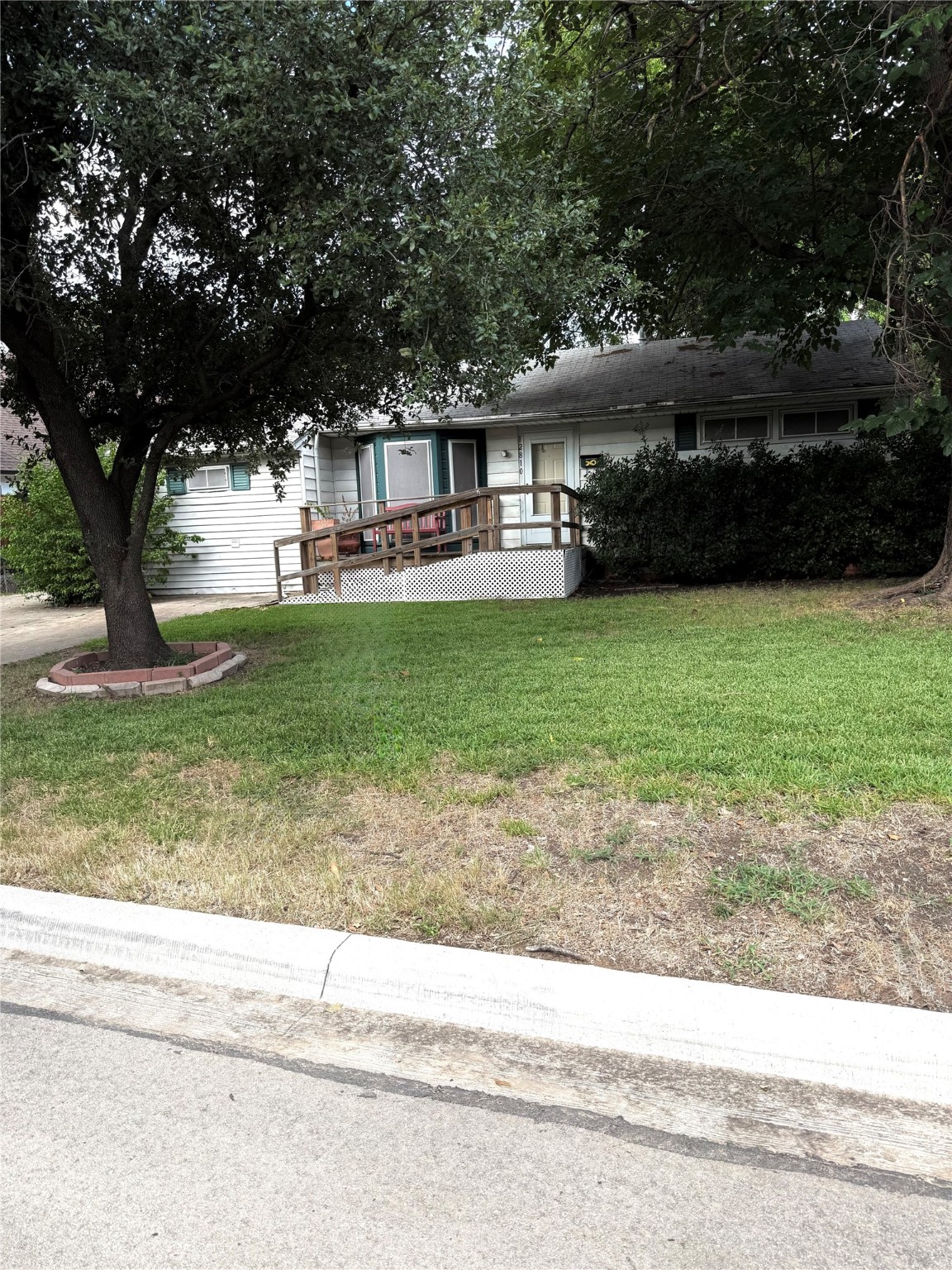 12810 Epps Field Road, Farmers Branch, TX, 75234 | 20996030 | Realty Texas LLC