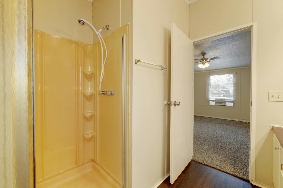1190 Ridge Drive , Austin, TX, 78721 | 3552164 | Realty Texas LLC
