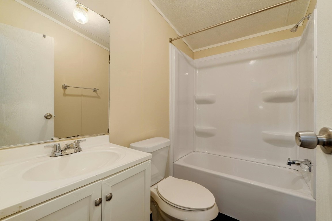 1190 Ridge Drive , Austin, TX, 78721 | 3552164 | Realty Texas LLC