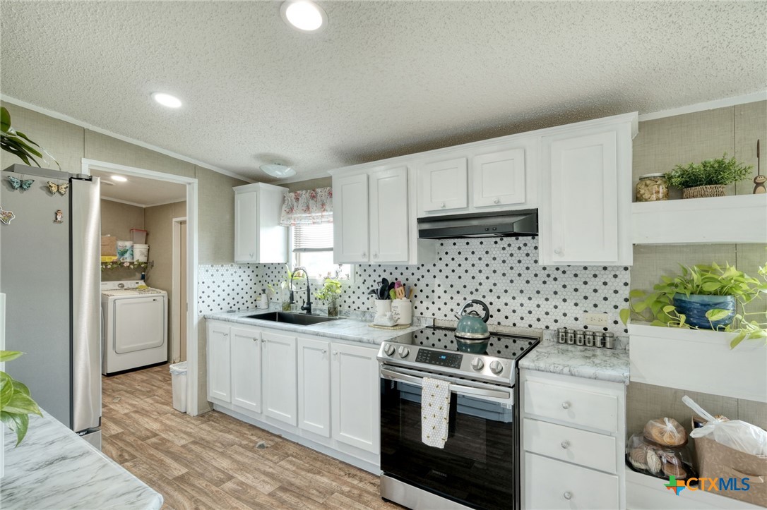 181 Pasadera Drive, Elgin, TX, 78621 | 585900 | Realty Texas LLC