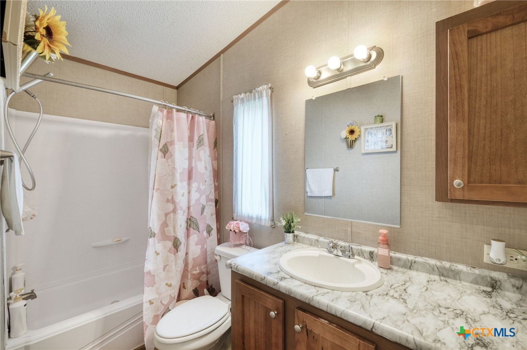 181 Pasadera Drive, Elgin, TX, 78621 | 585900 | Realty Texas LLC