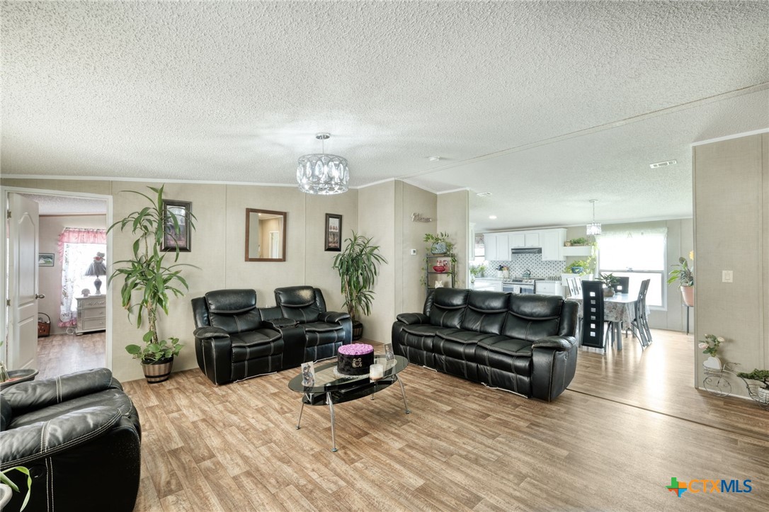 181 Pasadera Drive, Elgin, TX, 78621 | 585900 | Realty Texas LLC