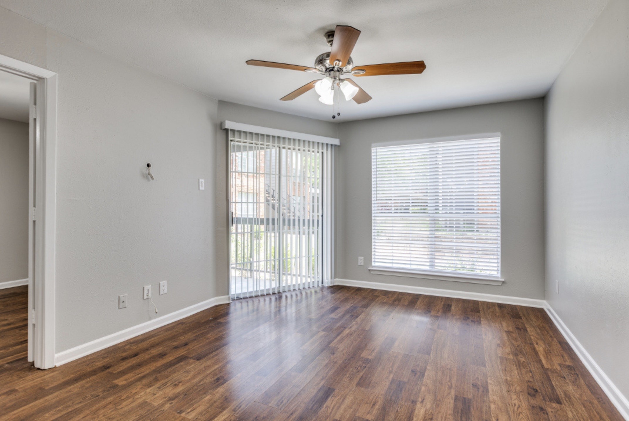 18333 Roehampton Drive 1017, Dallas, TX, 75252 | 20997425 | Realty Texas LLC
