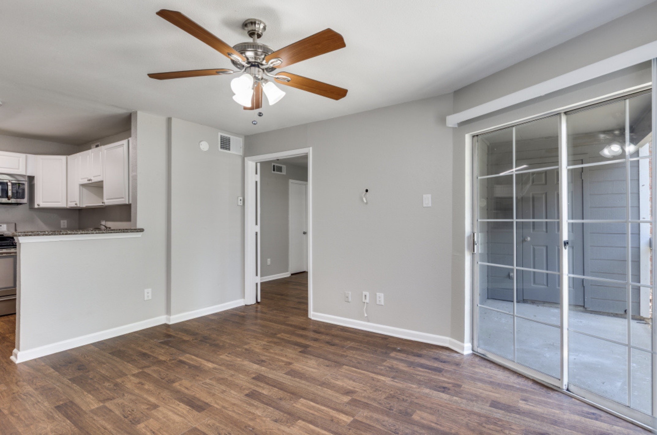 18333 Roehampton Drive 1017, Dallas, TX, 75252 | 20997425 | Realty Texas LLC