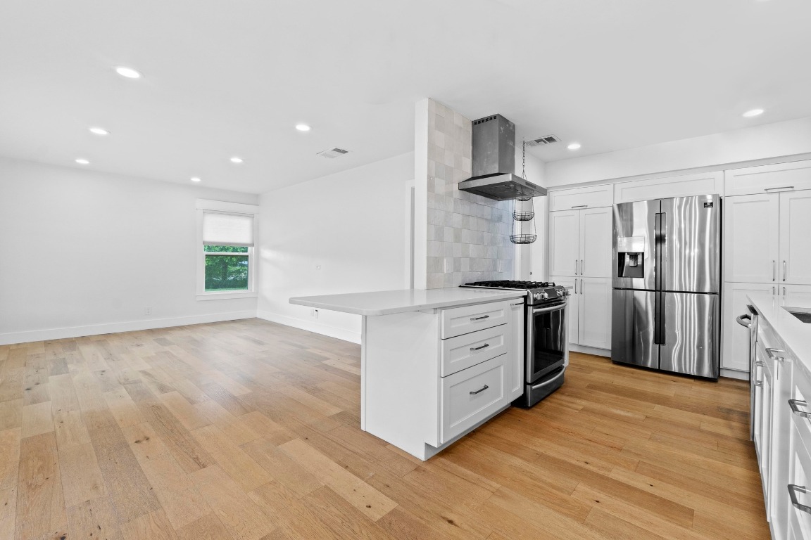 1701 Brentwood Street, Austin, TX, 78757 | 1341953 | Realty Texas LLC
