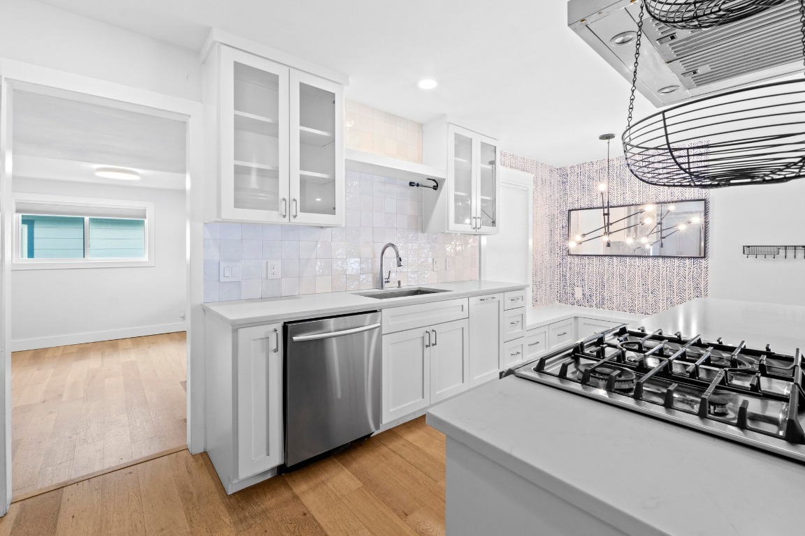 1701 Brentwood Street, Austin, TX, 78757 | 1341953 | Realty Texas LLC