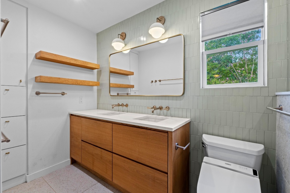 1701 Brentwood Street, Austin, TX, 78757 | 1341953 | Realty Texas LLC