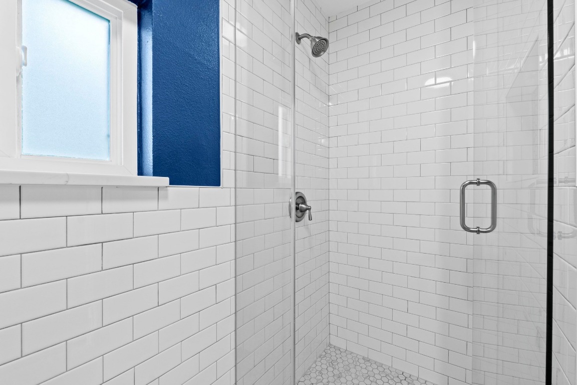 1701 Brentwood Street, Austin, TX, 78757 | 1341953 | Realty Texas LLC