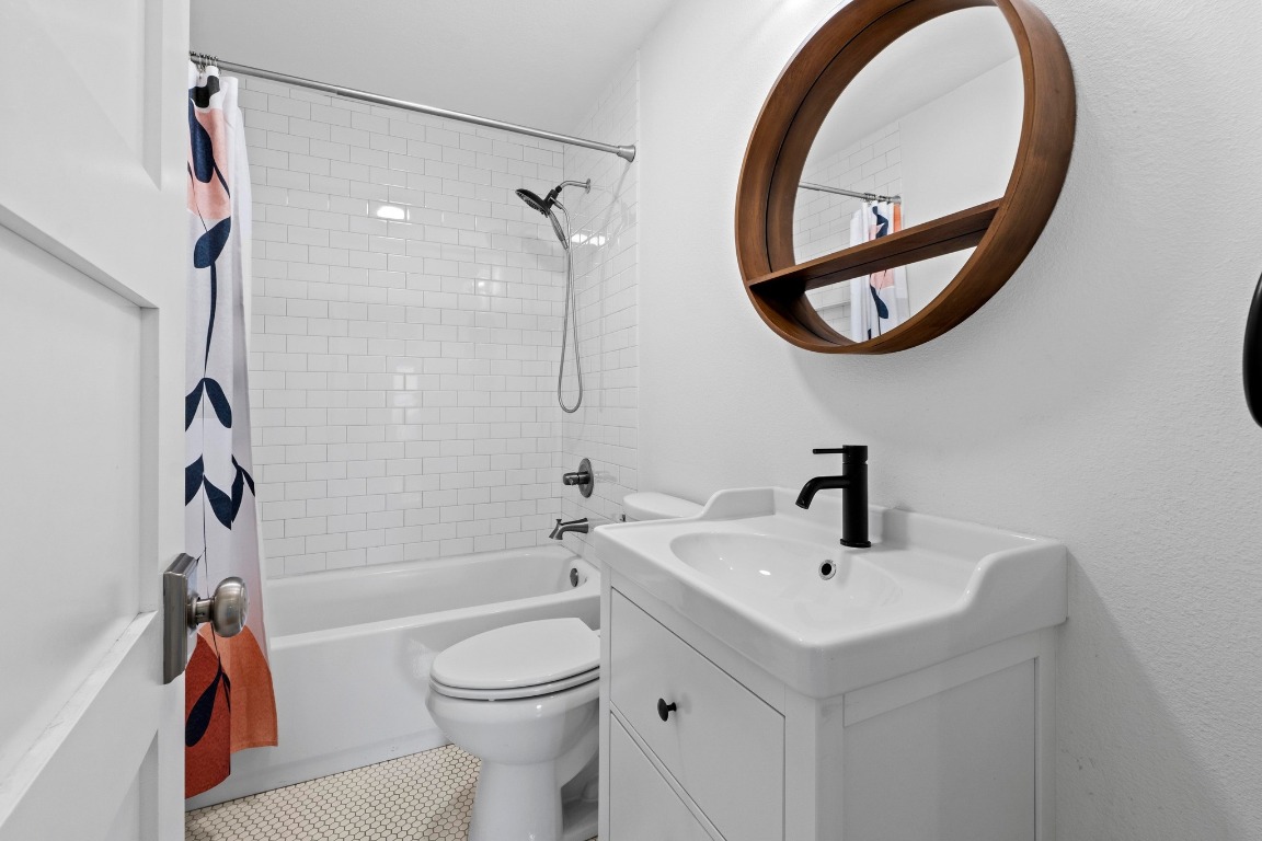 1701 Brentwood Street, Austin, TX, 78757 | 1341953 | Realty Texas LLC