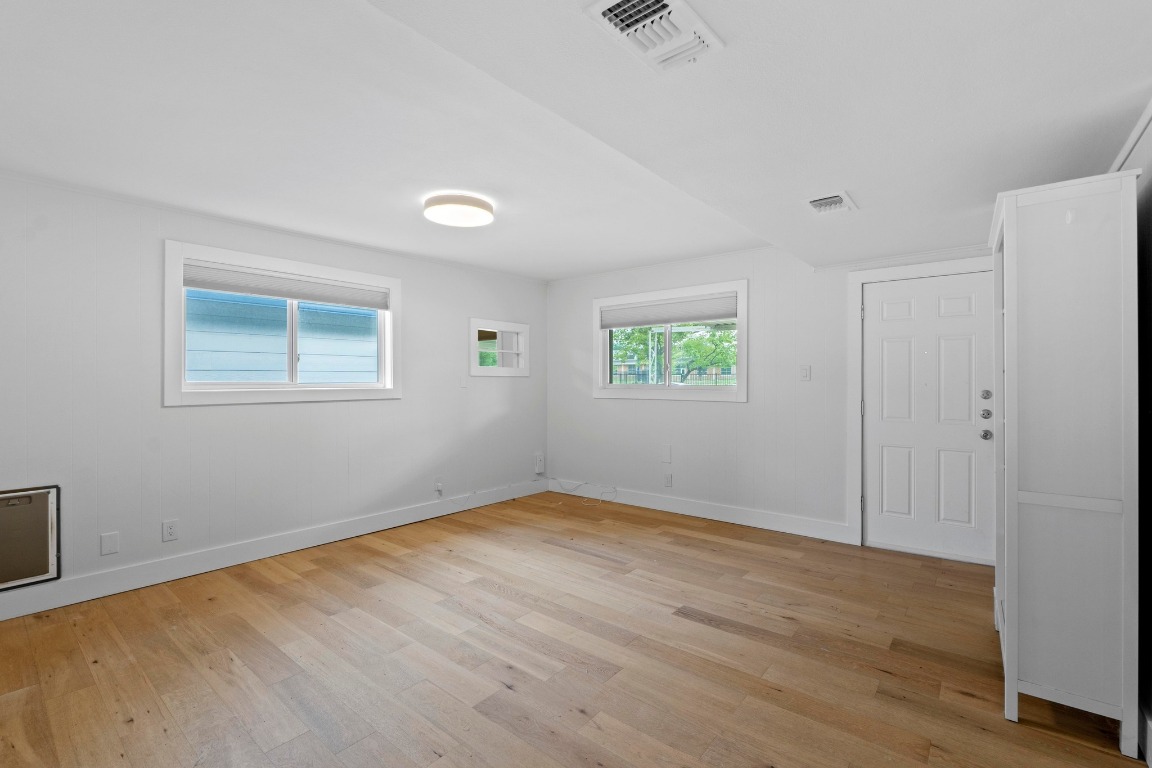 1701 Brentwood Street, Austin, TX, 78757 | 1341953 | Realty Texas LLC