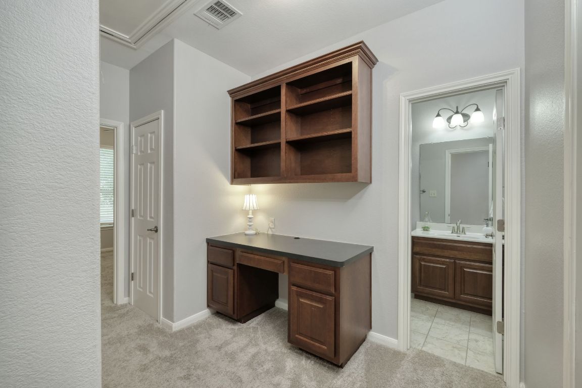 12421 Black Hills Drive, Austin, TX, 78748 | 4403821 | Realty Texas LLC