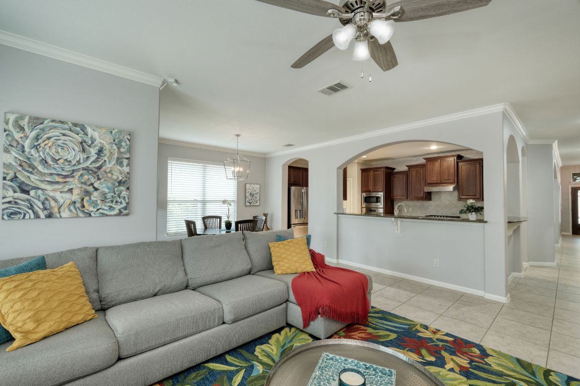 12421 Black Hills Drive, Austin, TX, 78748 | 4403821 | Realty Texas LLC