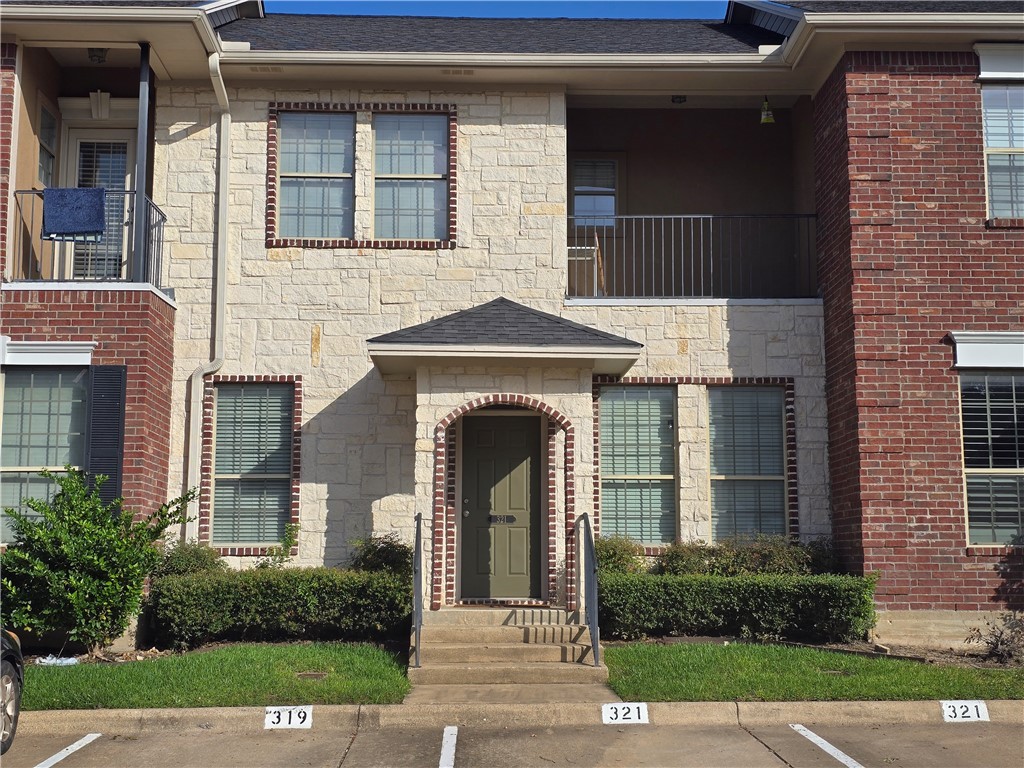 For Sale: 321 Forest Drive Blog Image Banner
